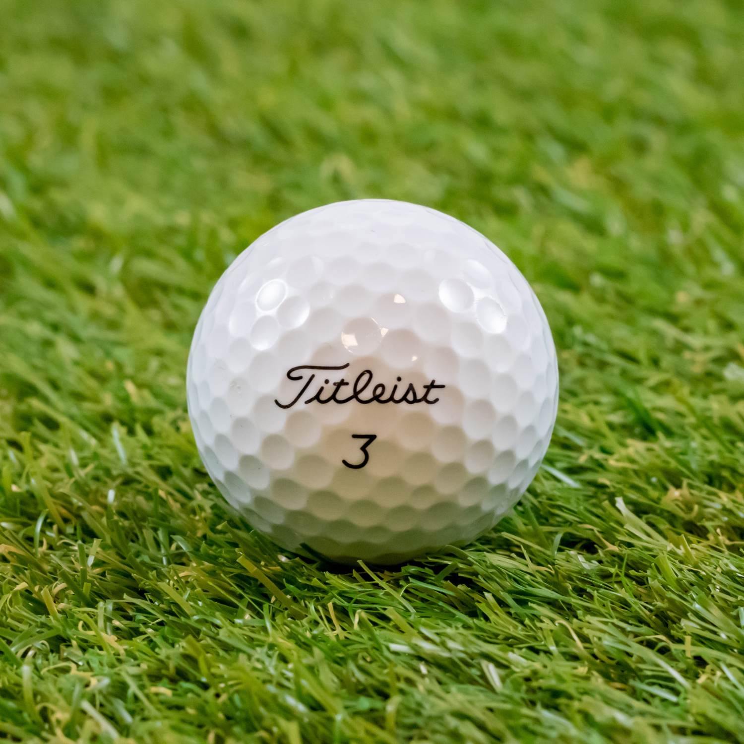 Tour Speed Hvid Herre Søbolde   Grade A fra Titleist